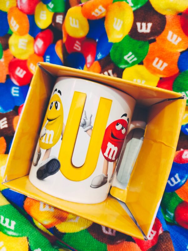 M&Ms mug letter U