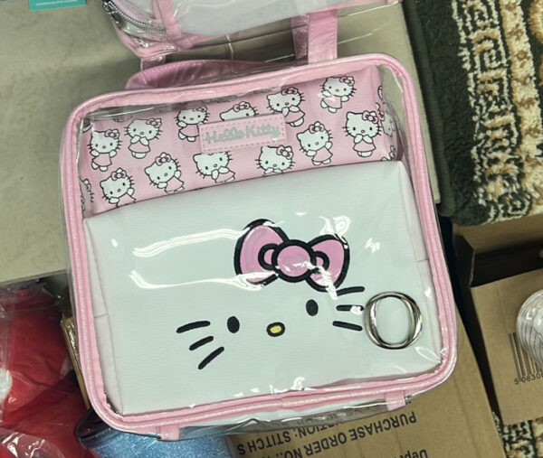 Hello kitty bag set letter O